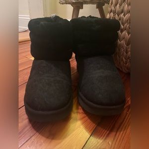 Size 11 Black Uggs